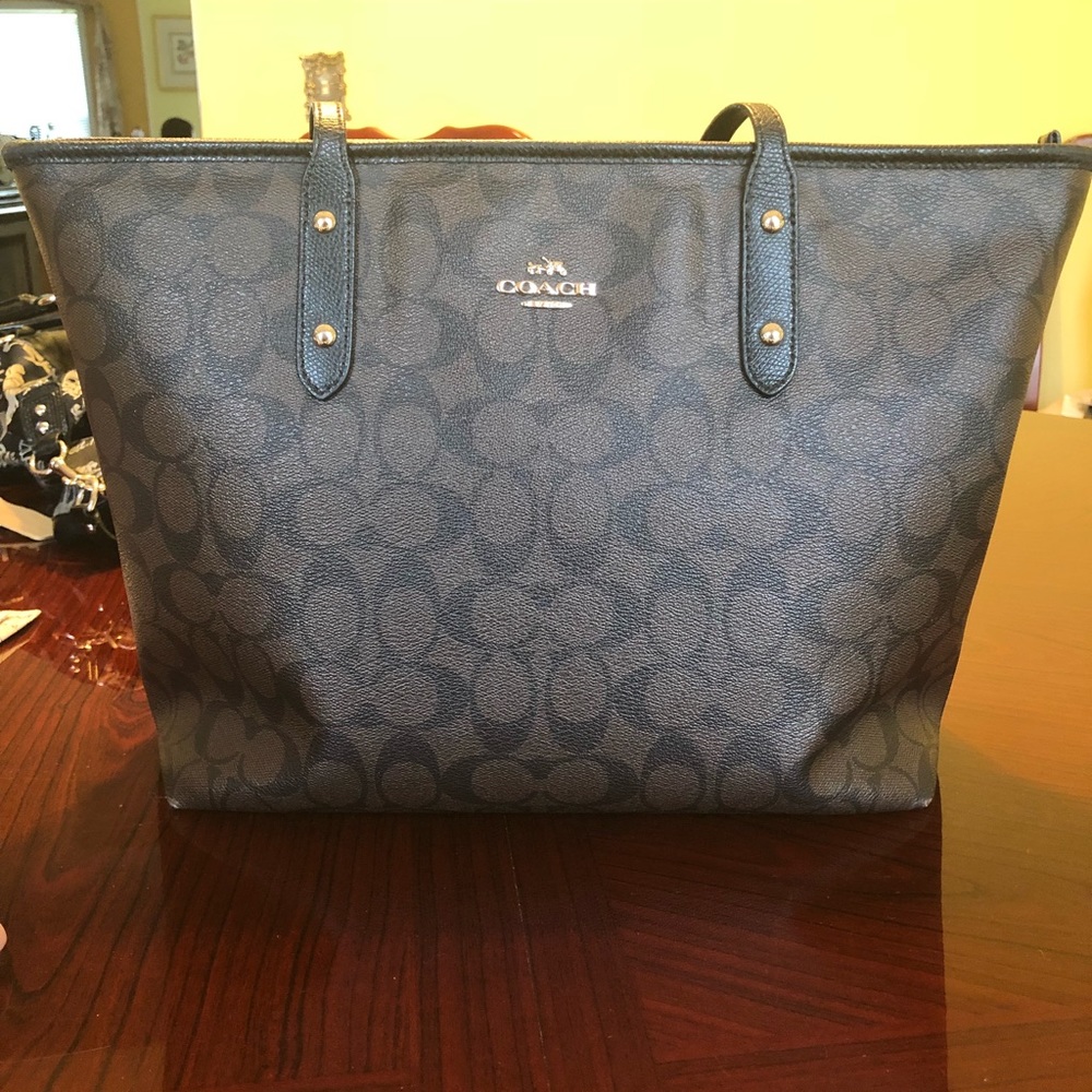 Authentic Coach Tote